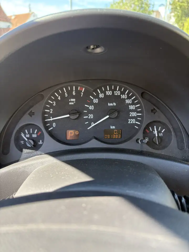 Opel Corsa 1.4 16V Comfort, foto 5