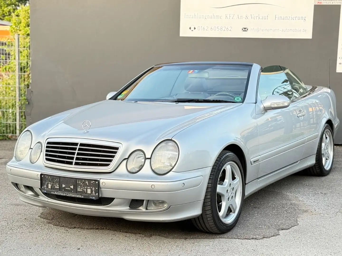 Mercedes-Benz CLK 230 Cabrio ELEGANCE *LEDER*17-ZOLL AMG* Zilver - 1