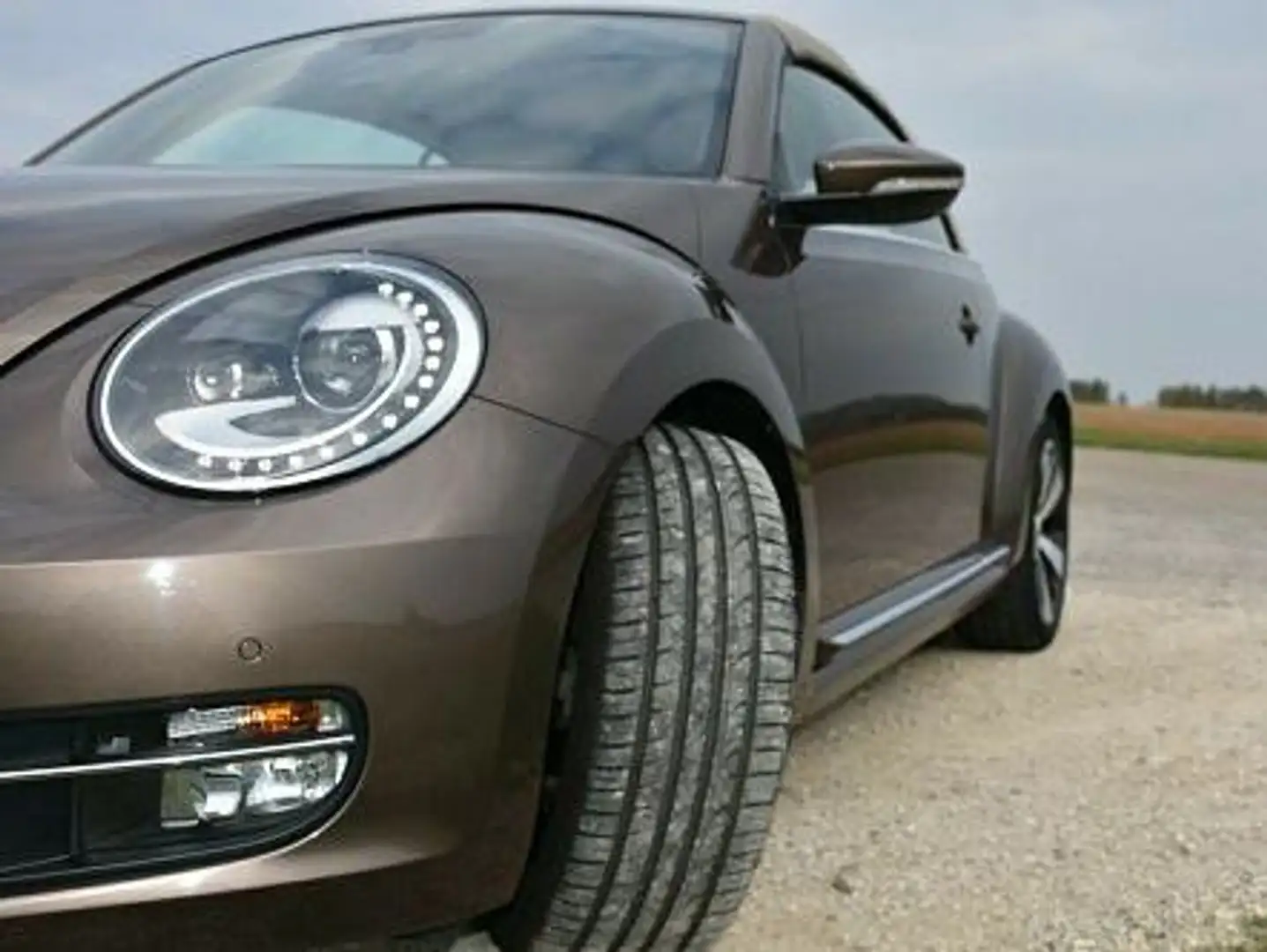 Volkswagen Beetle The Cabriolet 1.4 TSI DSG Design Brun - 2