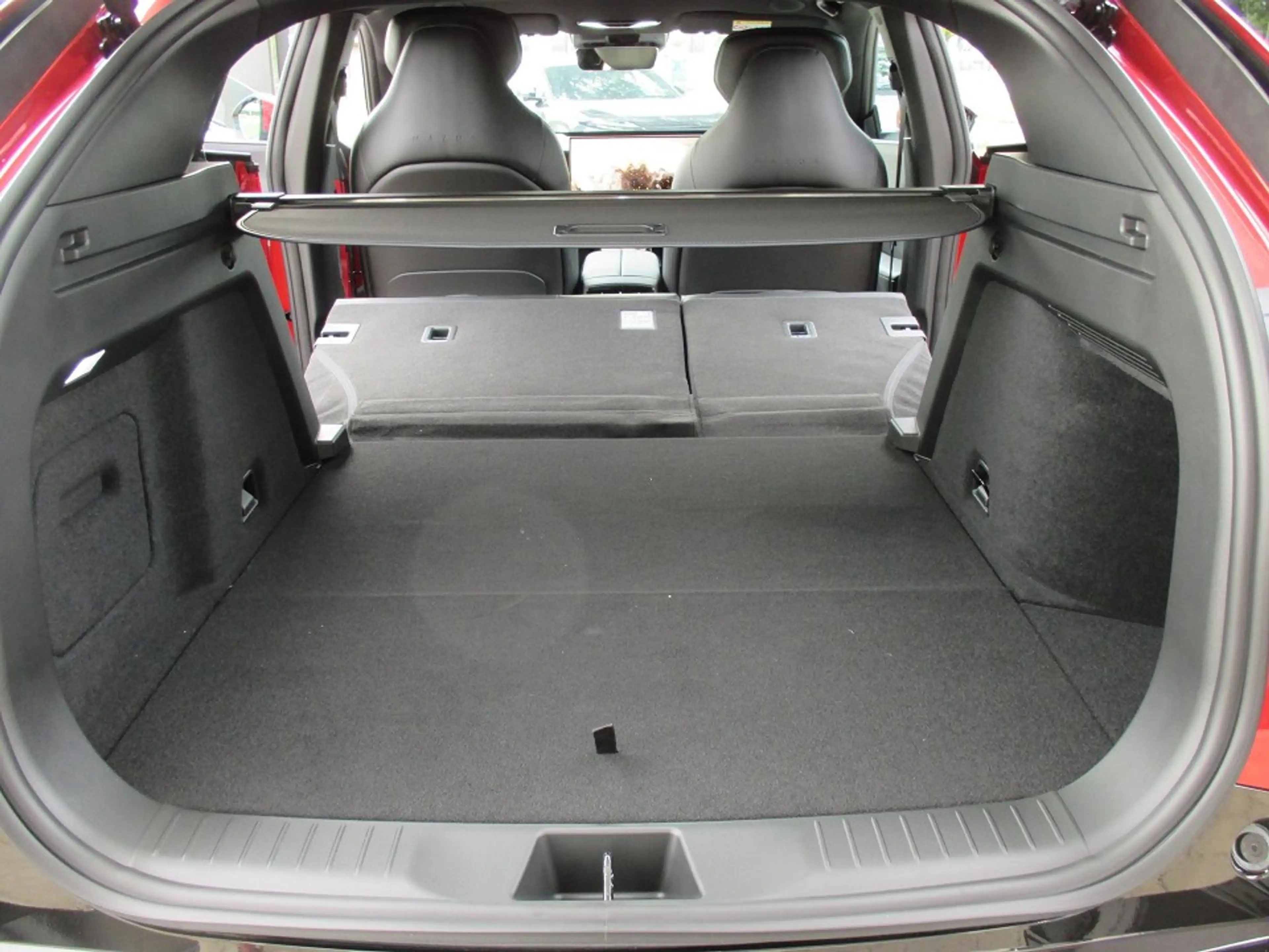 Mazda CX-6e 5WGN EV 258 1AT RWD Takumi BKTR PABS — photo 14