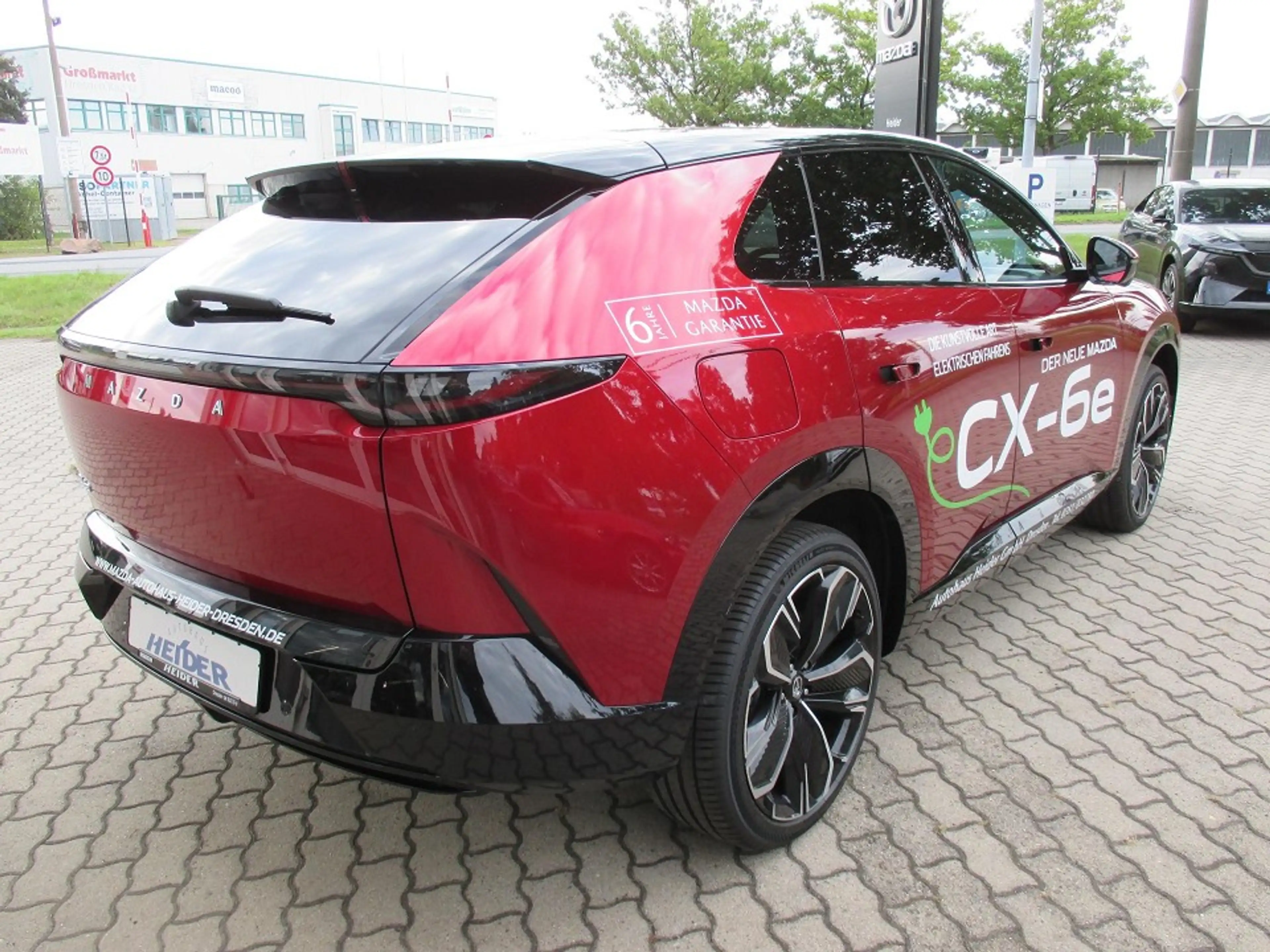 Mazda CX-6e 5WGN EV 258 1AT RWD Takumi BKTR PABS — photo 7