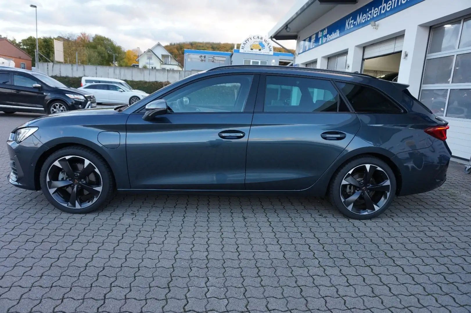 CUPRA Leon ST- e-Hybrid/DSG/ACC/Kamera,LED,Kessy Grau - 2