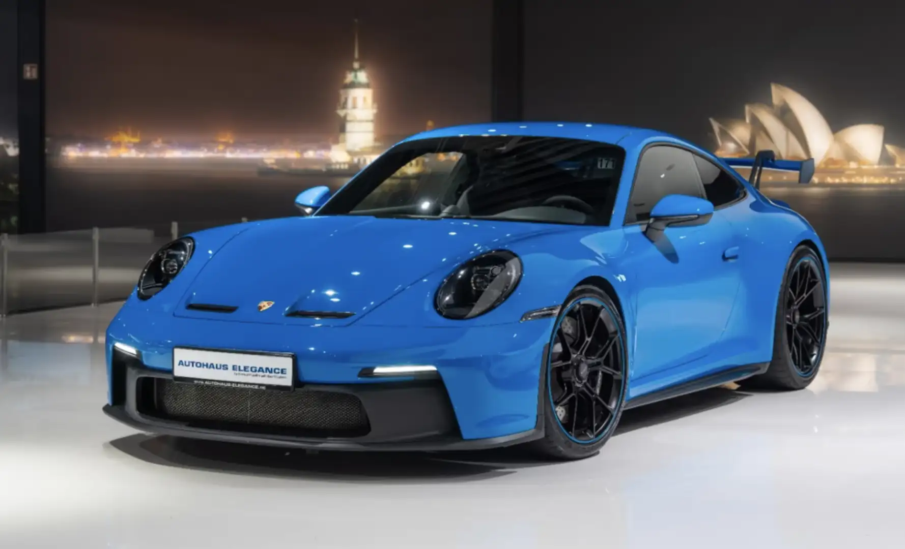 Porsche 992 GT3 PDK Azul - 1