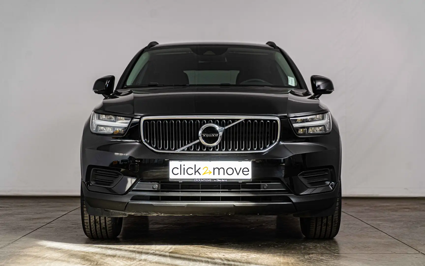Volvo XC40 XC40 1.5 T2 Momentum Negru - 2