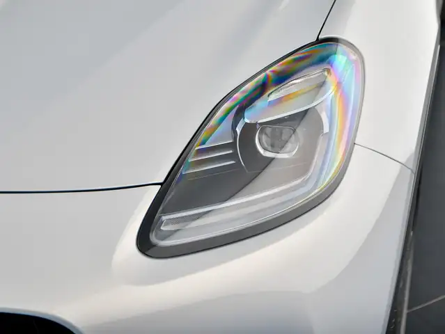 Maserati Grecale view 6