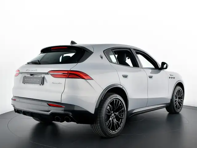 Maserati Grecale view 4