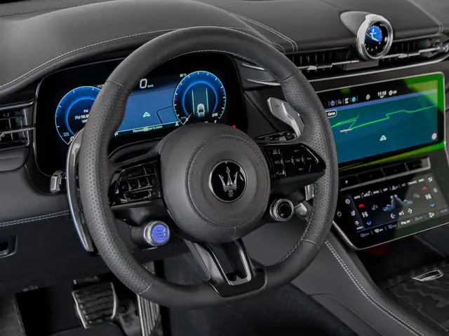Maserati Grecale view 11