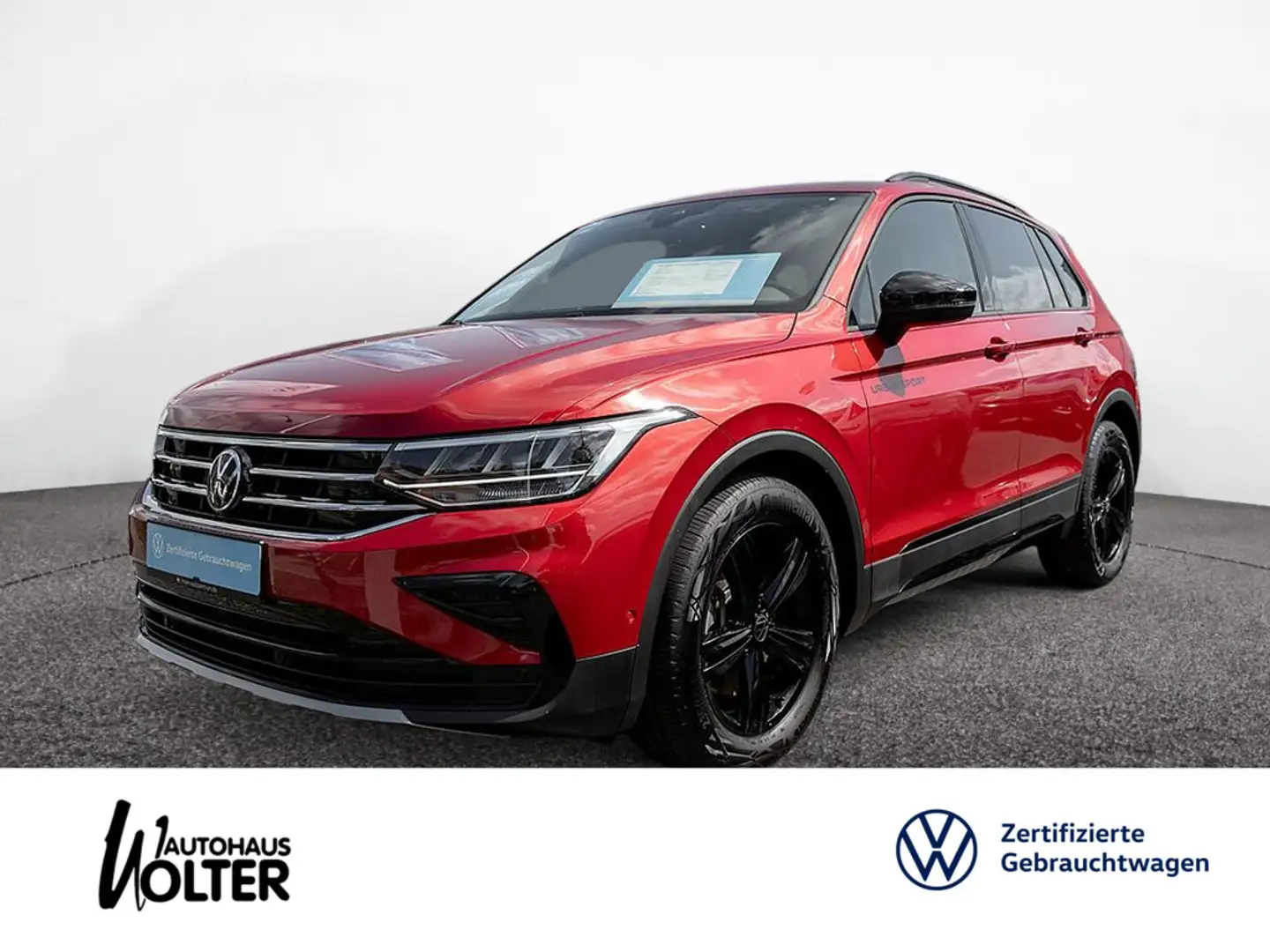 Volkswagen Tiguan 2.0 TSI Life 4M DSG AHK NAVI PANO KAME Rot - 1