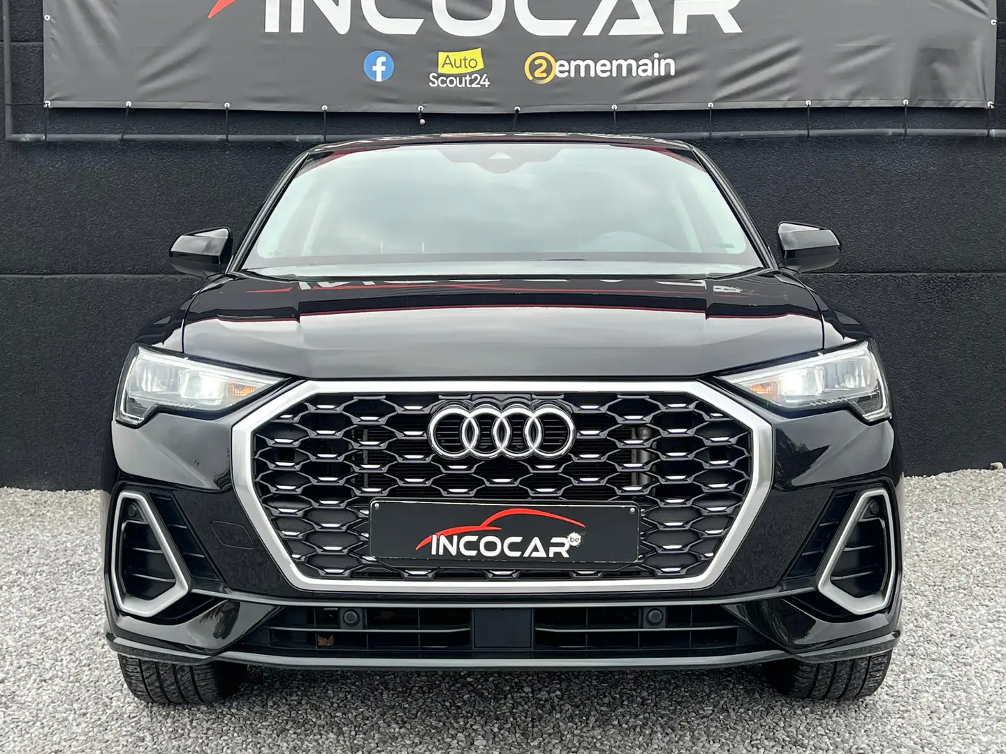 Audi Q3 Sportback e-tron * S Line * MARCHAND ou EXPORT * Noir - 2