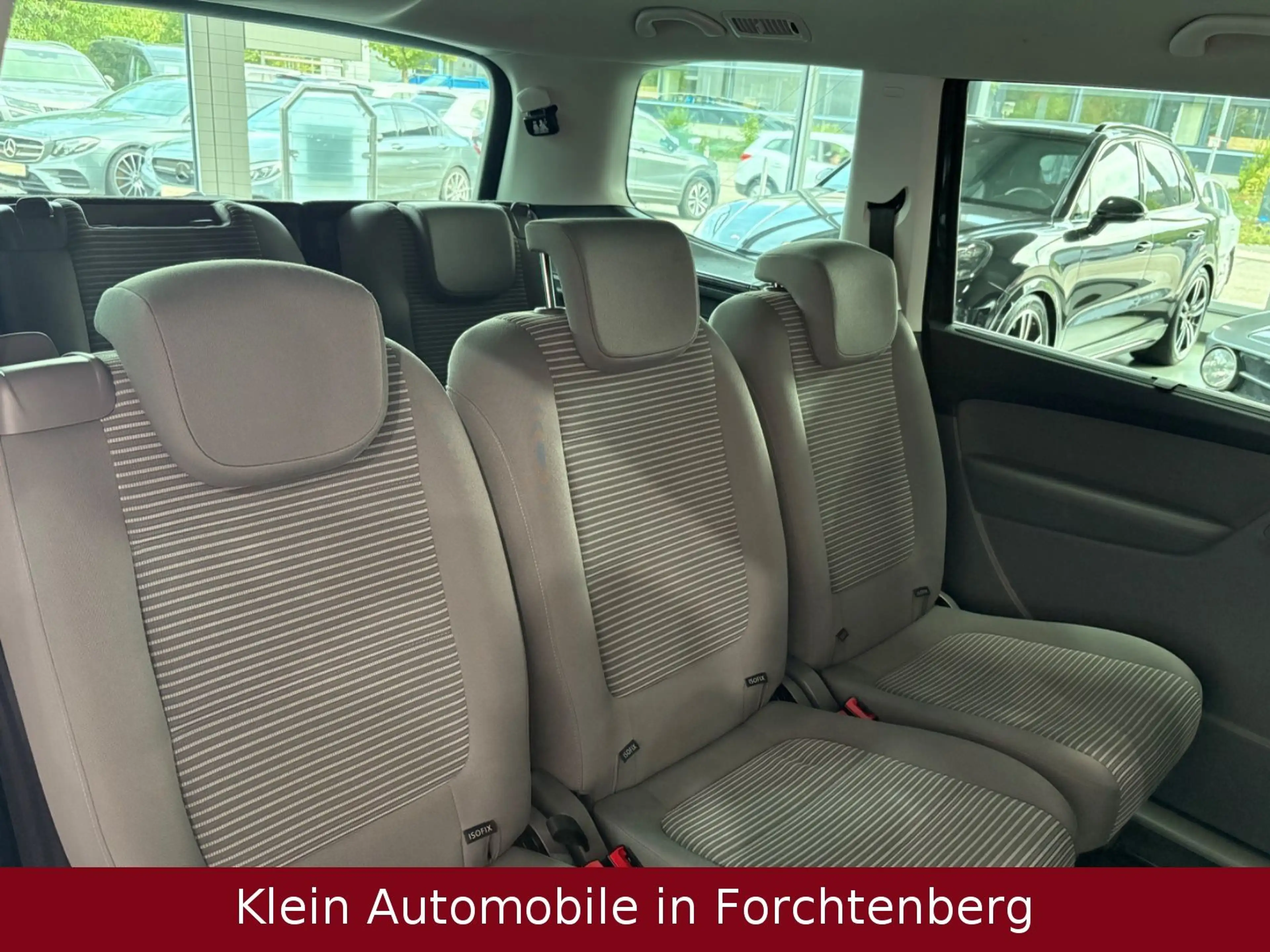 SEAT Alhambra Style Aut Navi Kamera SHZ Temp LM *7SZ* — photo 10