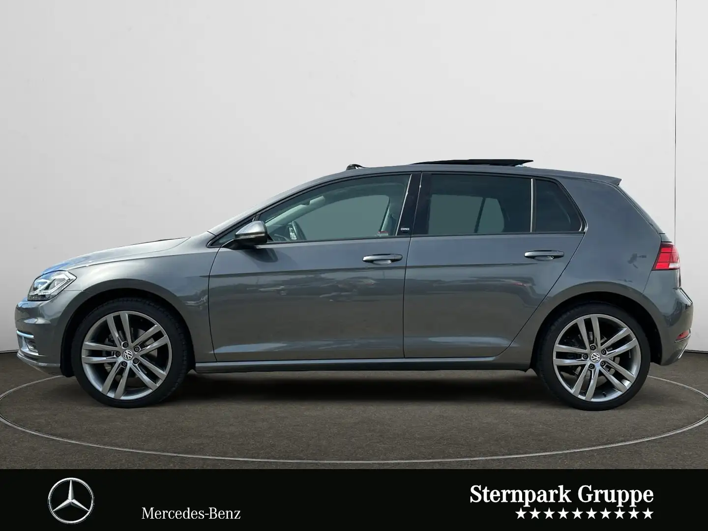 Volkswagen Golf Golf VII 1.5 TSI Sound LED*NAVI*PDC*PANO*SOUND* Grau - 2