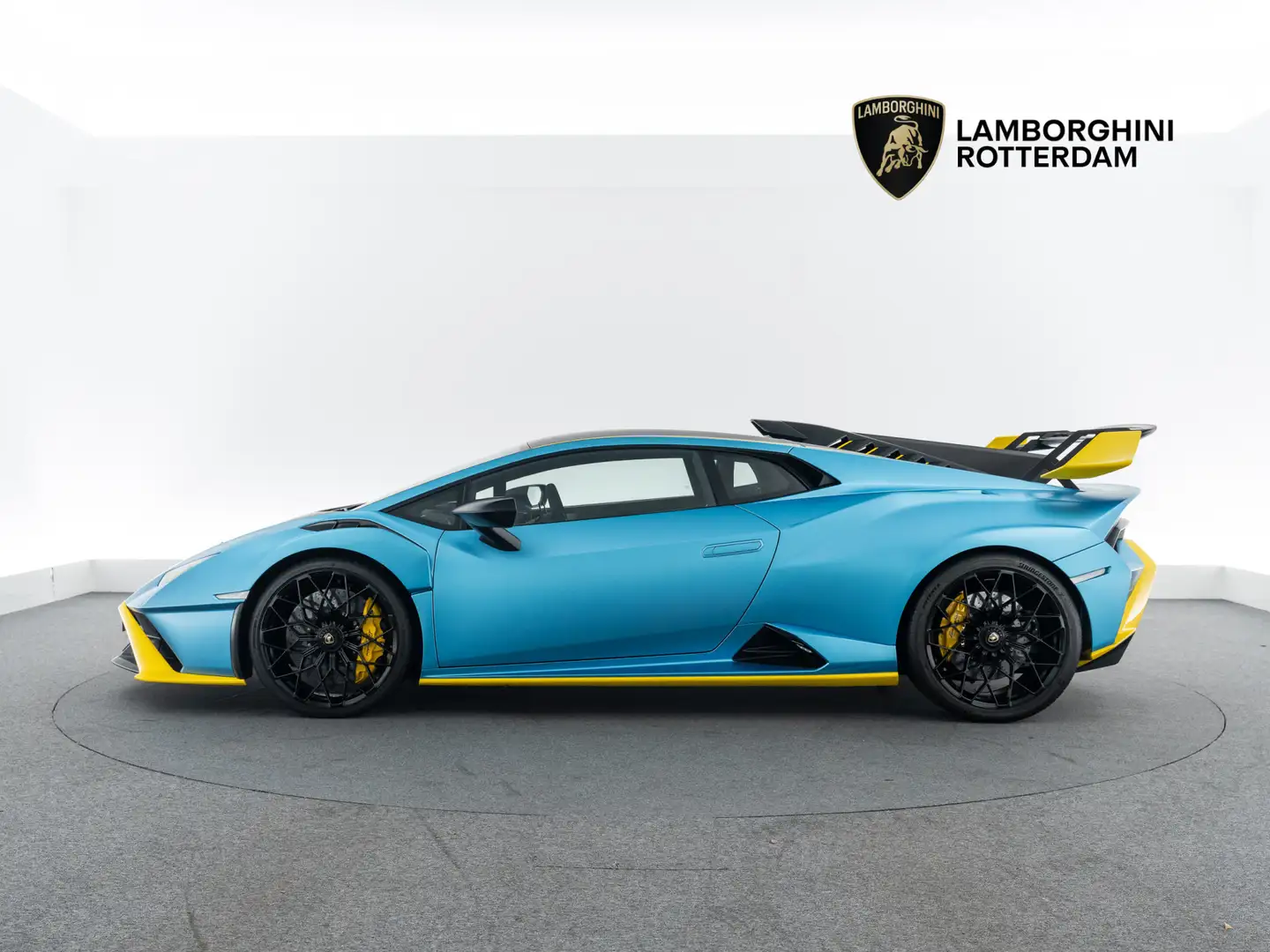 Lamborghini Huracán STO I Full Carbon I Xpel Stealth Blauw - 2