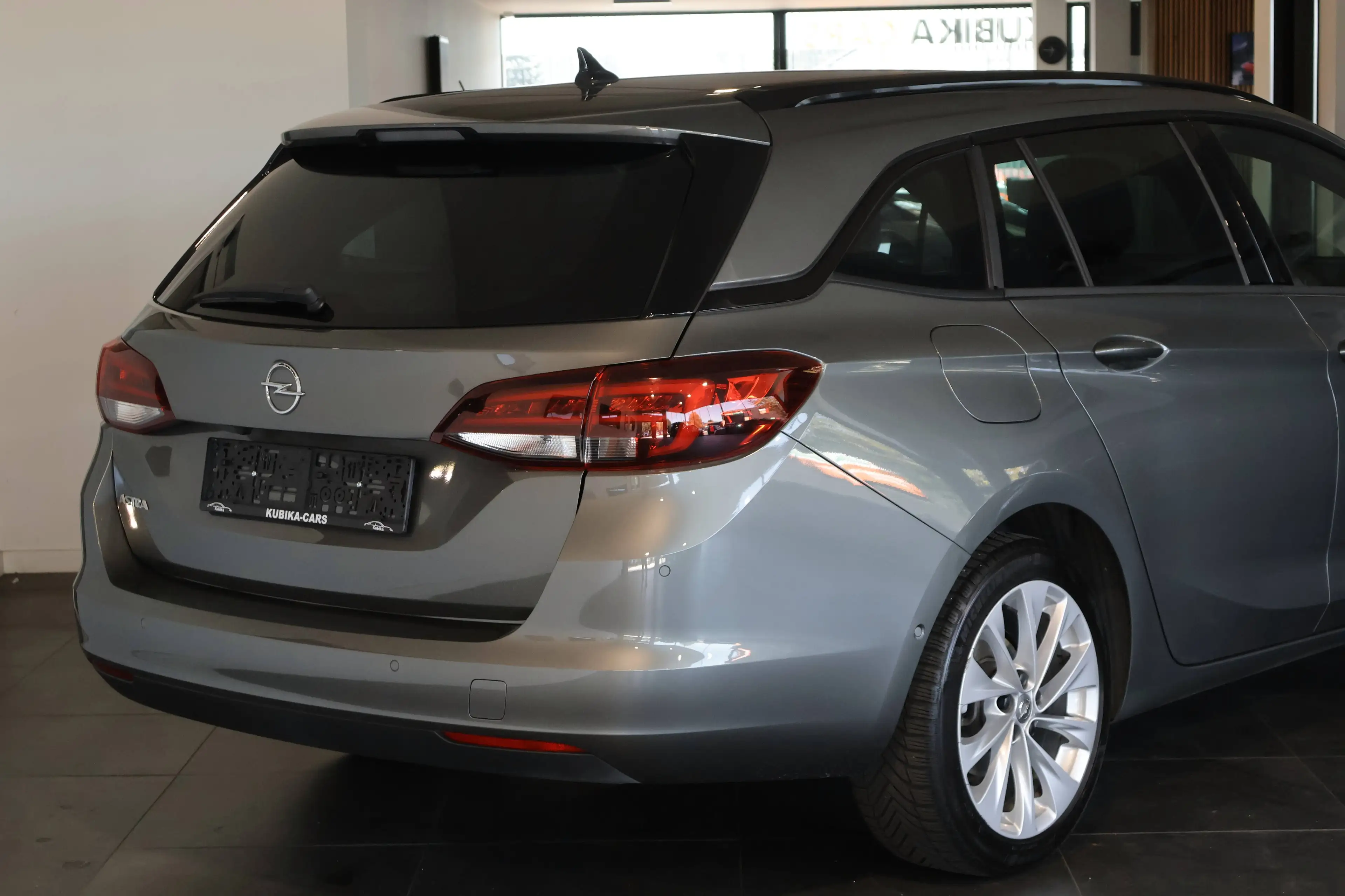 Opel Astra SPORTS TOURER+ 1.5 Turbo D Memory Keyless Garantie* — photo 5