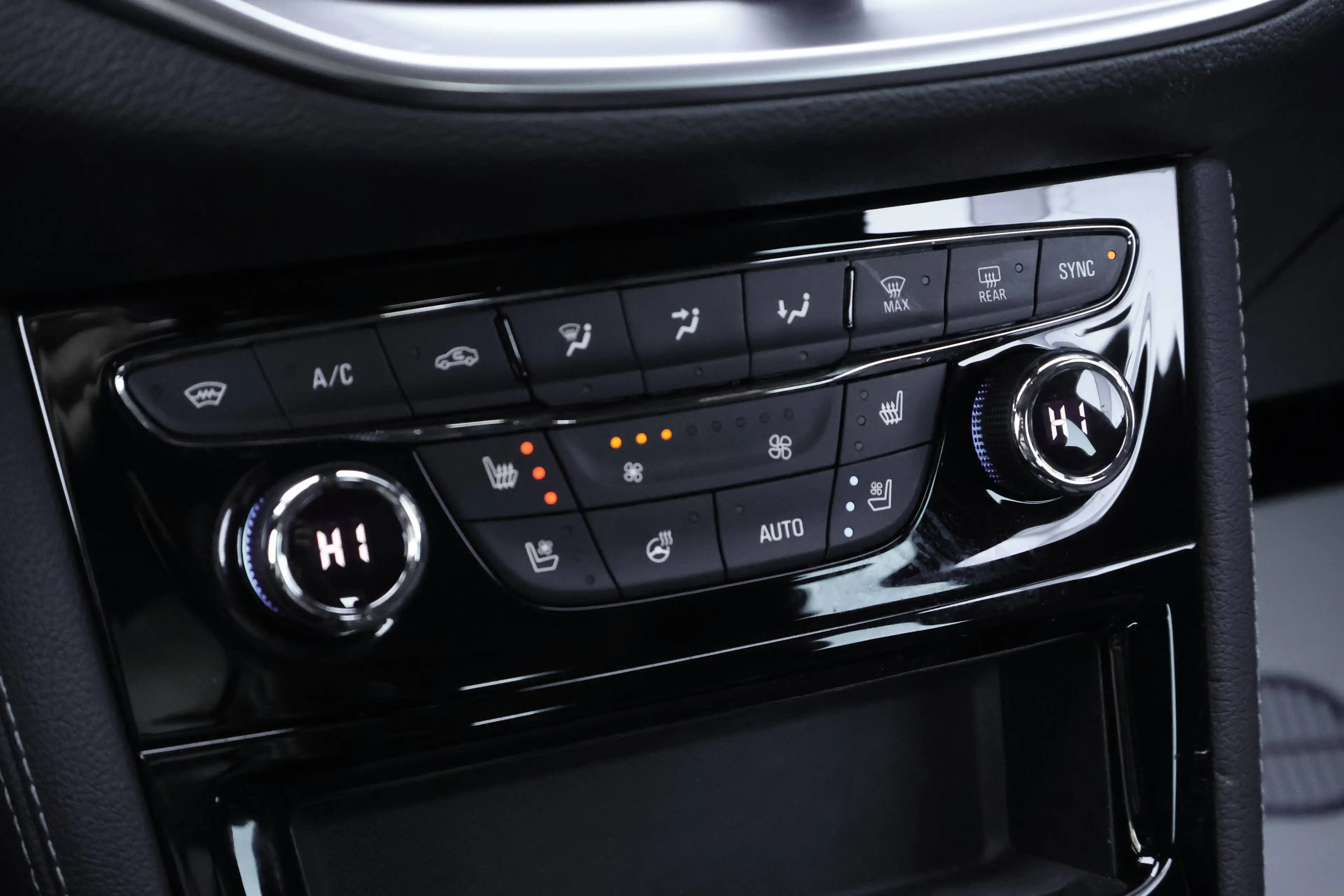 Opel Astra SPORTS TOURER+ 1.5 Turbo D Memory Keyless Garantie* — photo 13