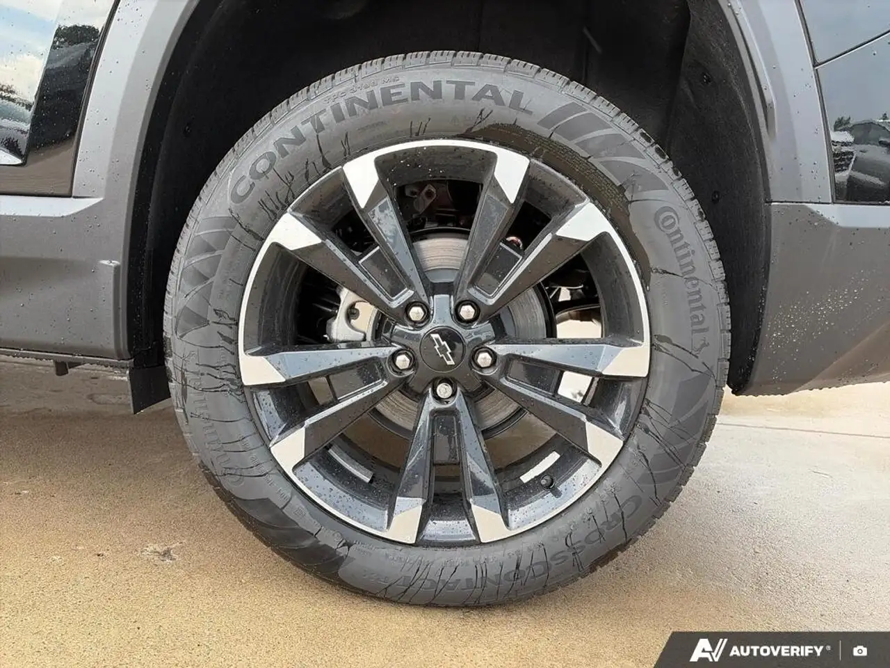 Chevrolet Equinox photo Chevrolet Equinox