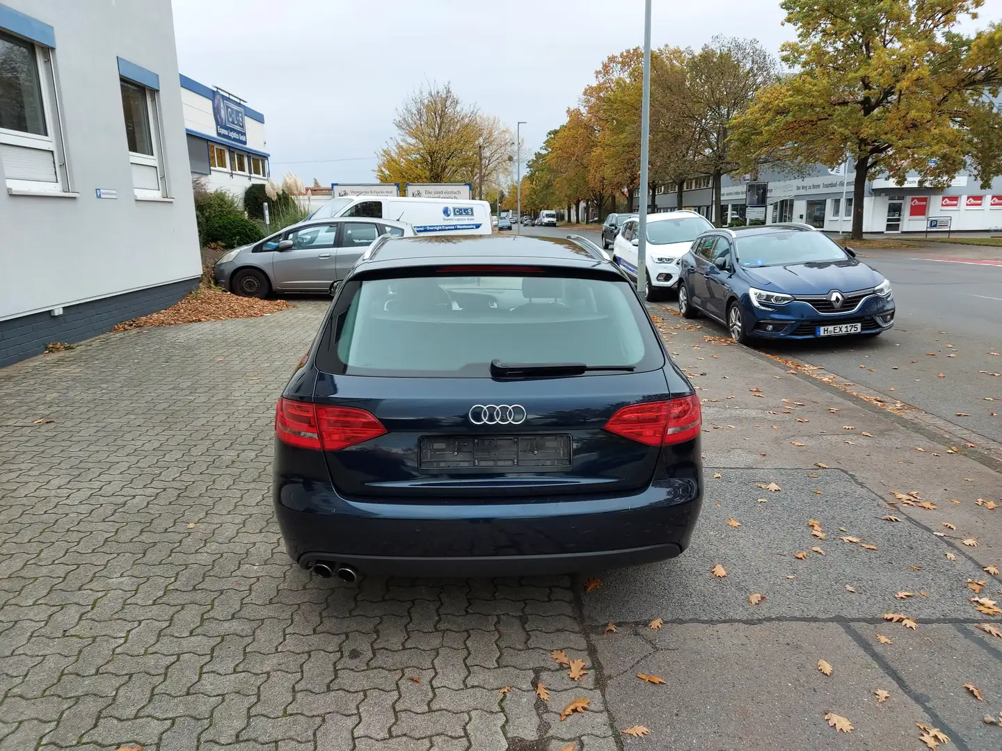 Audi A4 A4 Avant 1.8+AUTOMATiK* TÜV/ 12 2026 Blau - 2