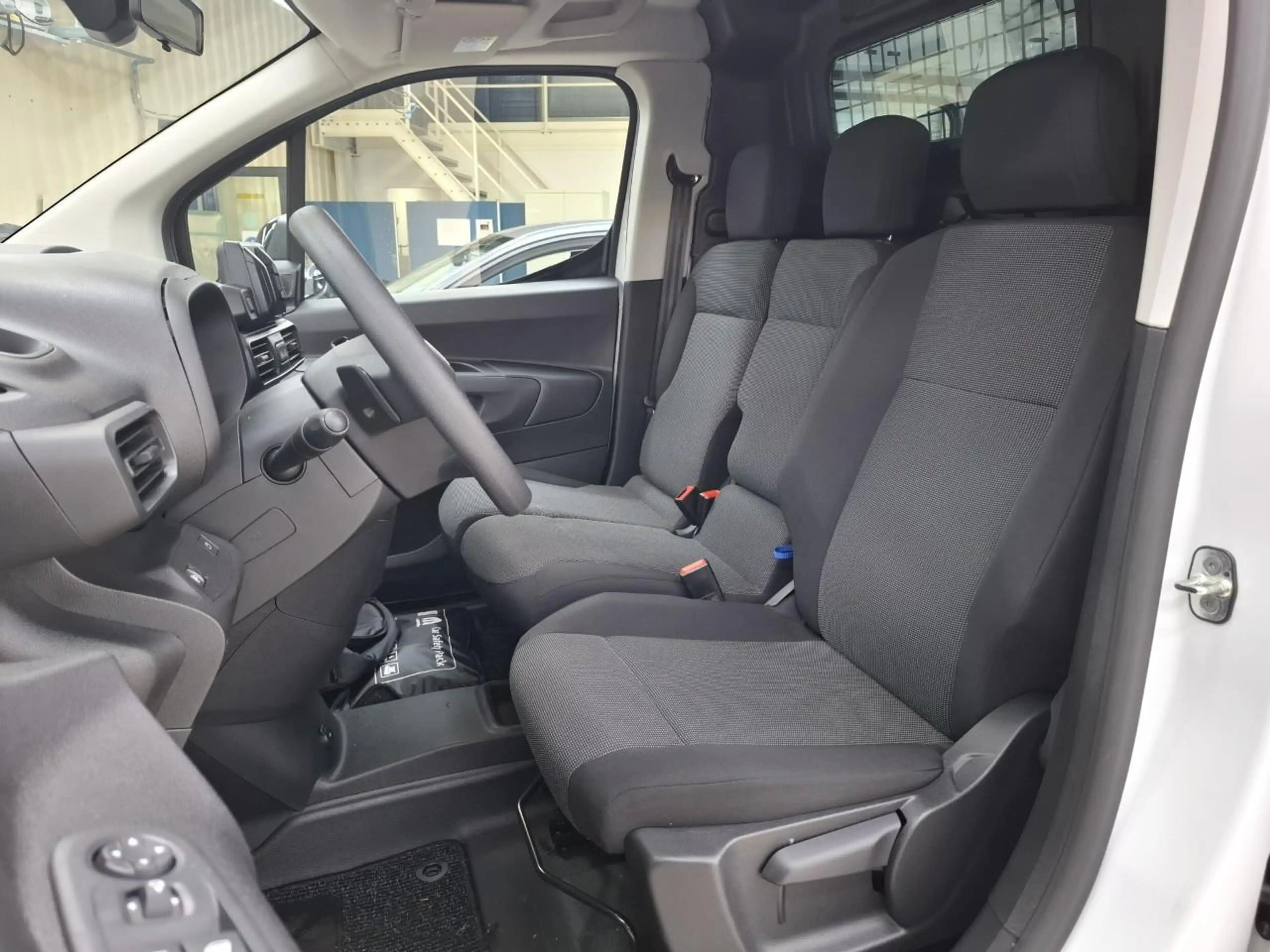 Fiat E-Doblo 136 L1 50 kWh | 2x Schuifdeur | Cruise Control | A — photo 7