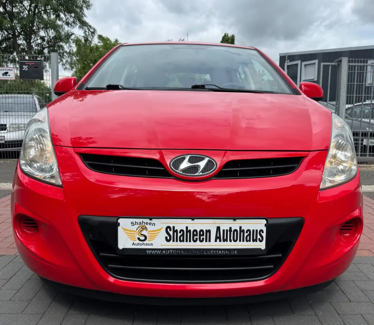 Hyundai i20 Classic Rouge - 2