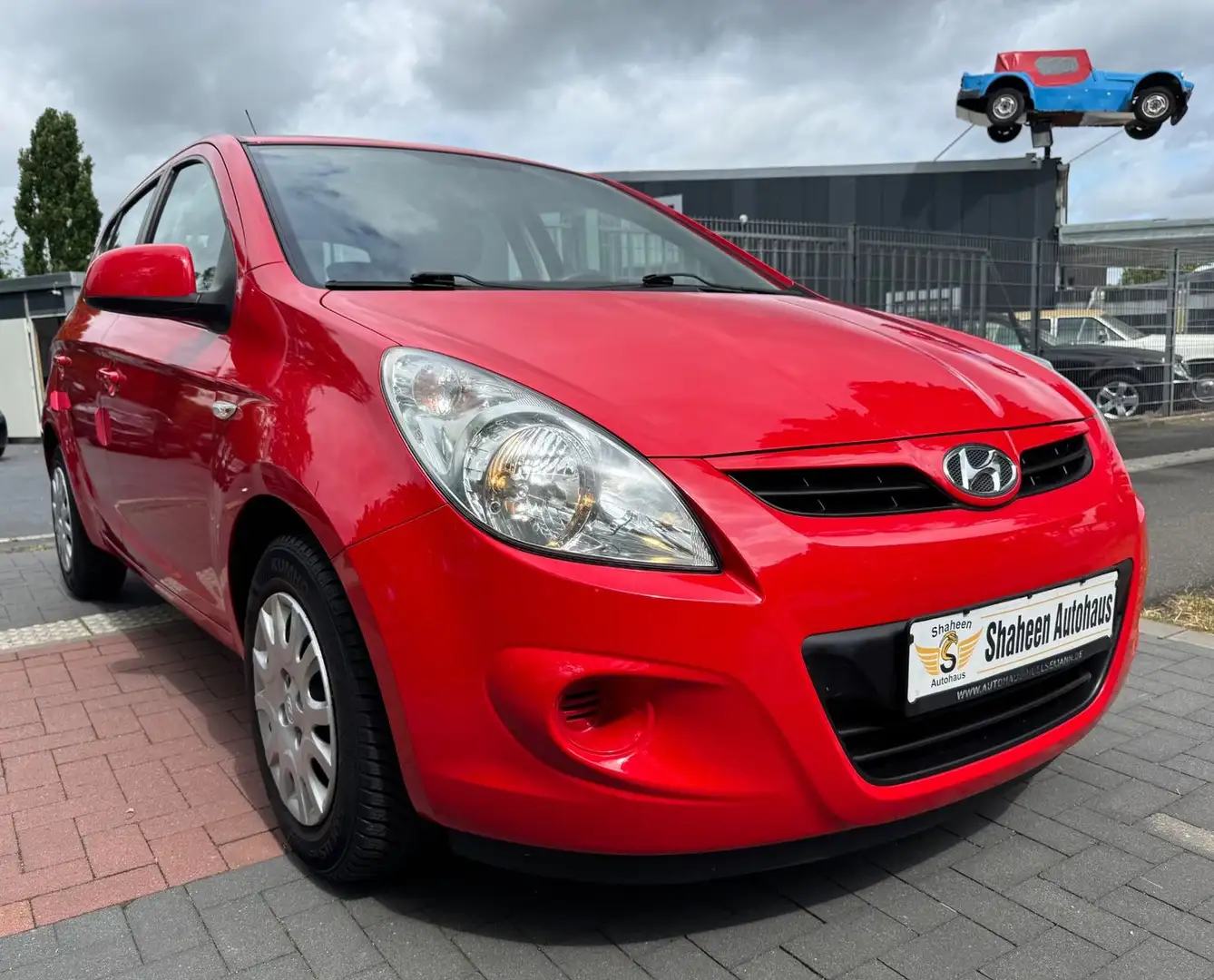 Hyundai i20 Classic Rouge - 1