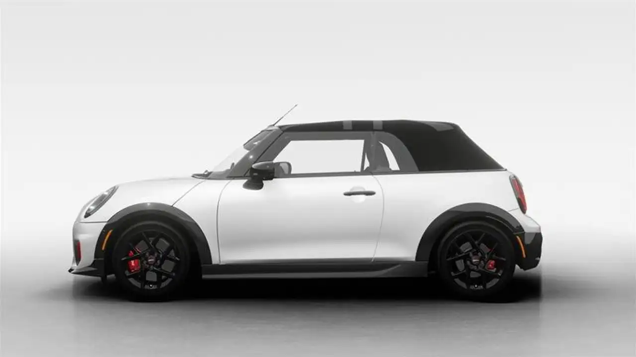 MINI Convertible снимка MINI Convertible