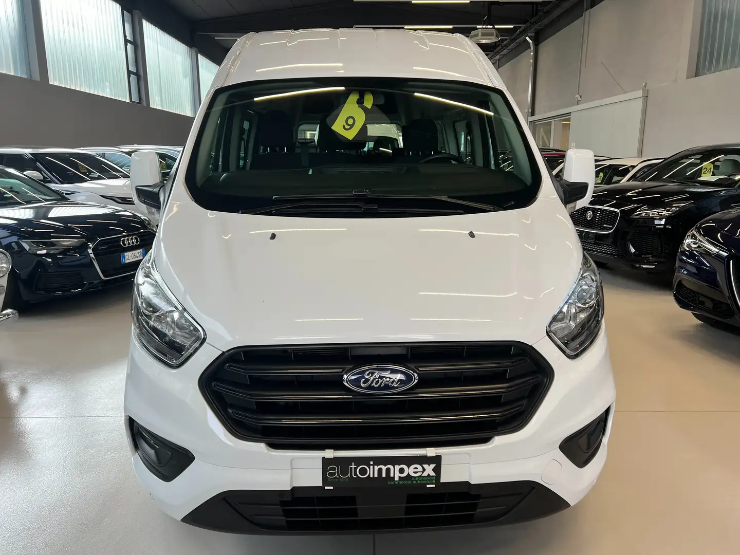 Ford Transit Custom 320 L2H1 9 POSTI UNICO PROPR.28.500KM+IVA Bianco - 2