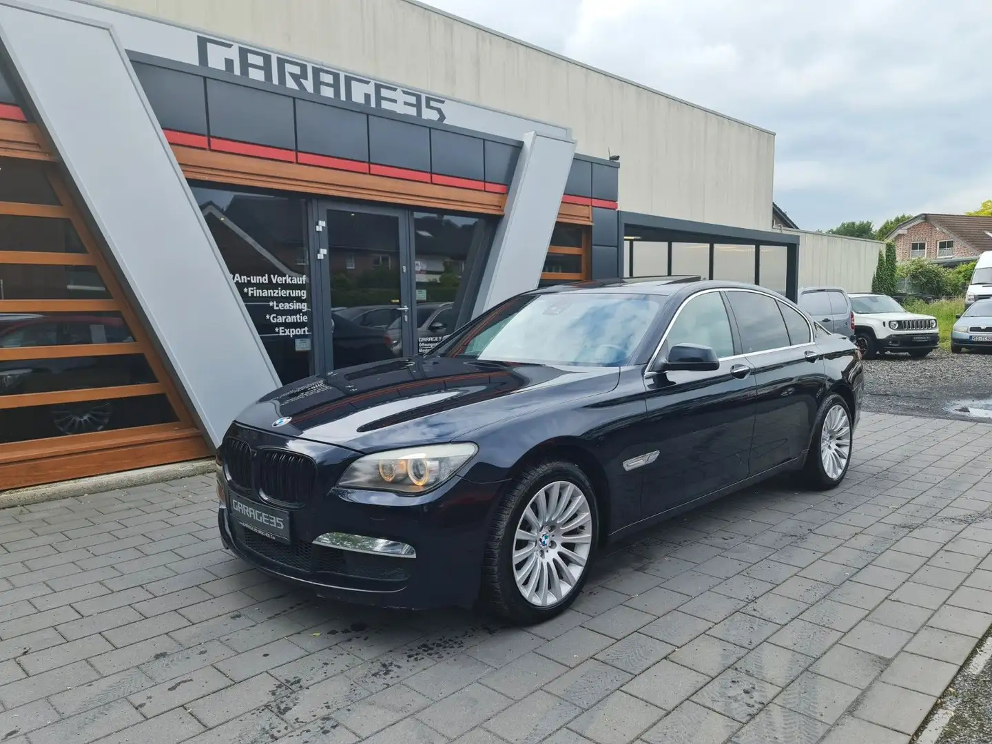 BMW 730 d M Sport Paket/AKTIVLENKUNG/DYNAMIC DRIVE Negro - 1