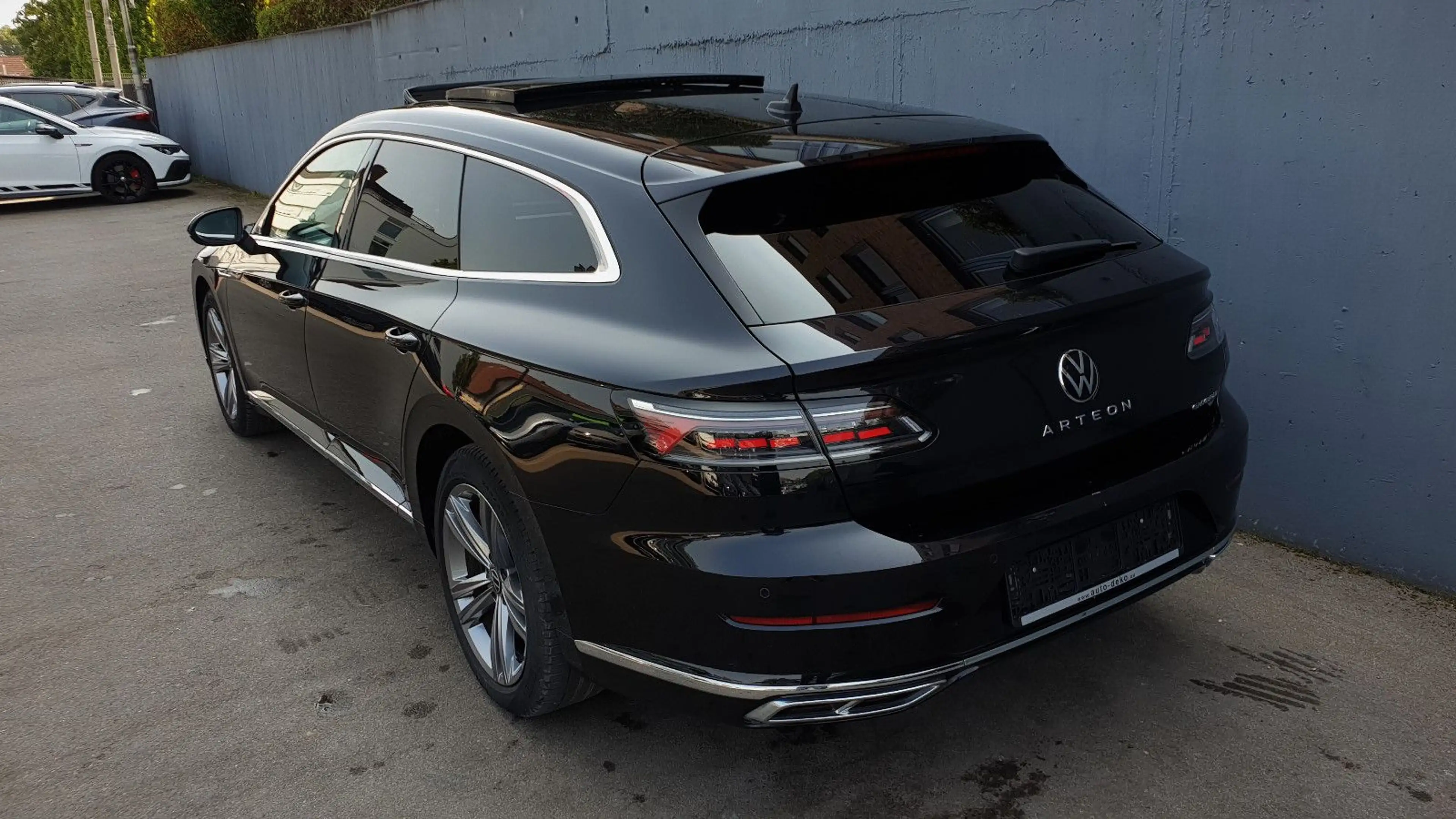 Volkswagen Arteon 1.4 eHybrid DSG 3 x R-Line Pano/ACC/DCC — photo 3