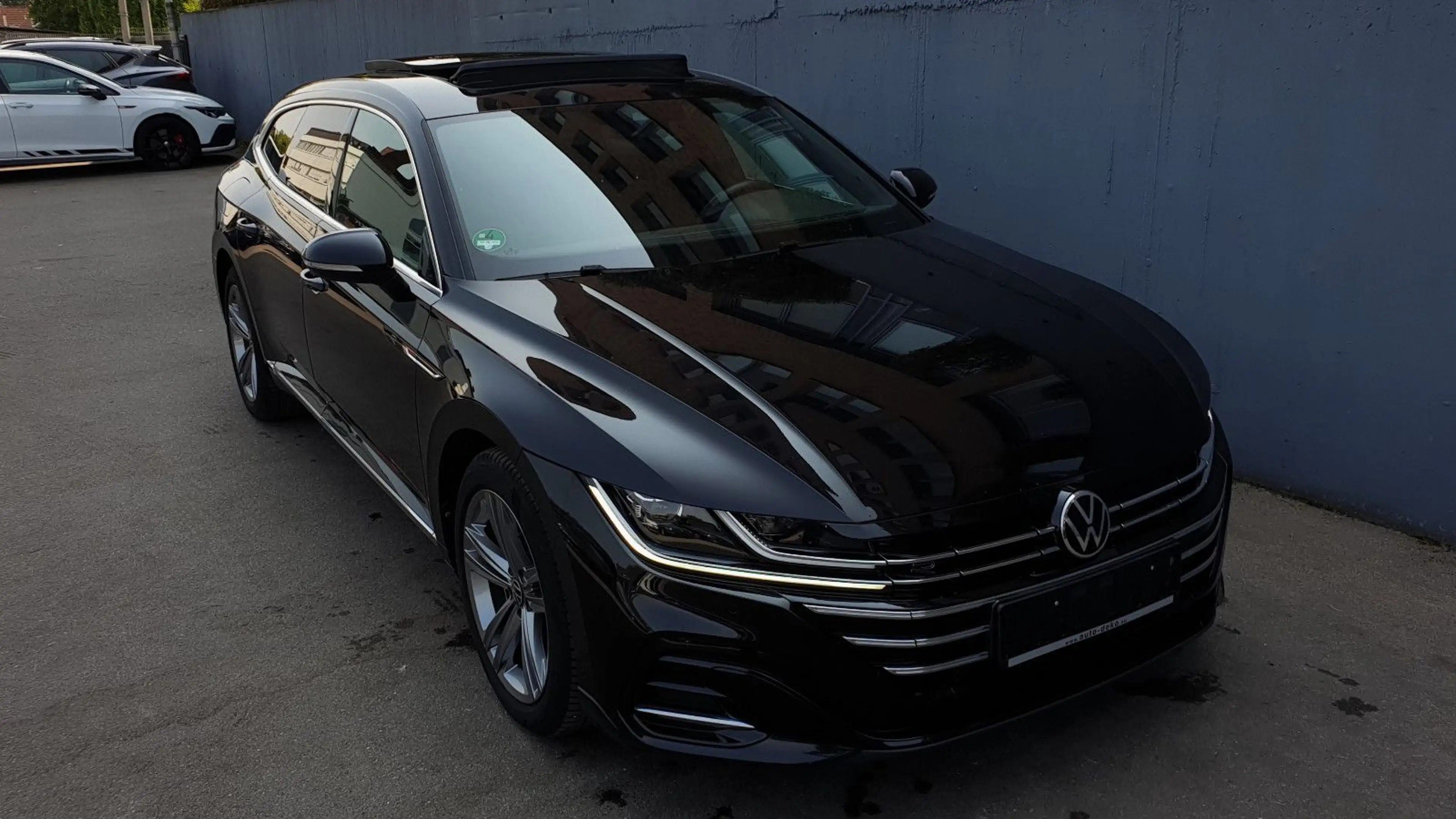Volkswagen Arteon 1.4 eHybrid DSG 3 x R-Line Pano/ACC/DCC — photo 2