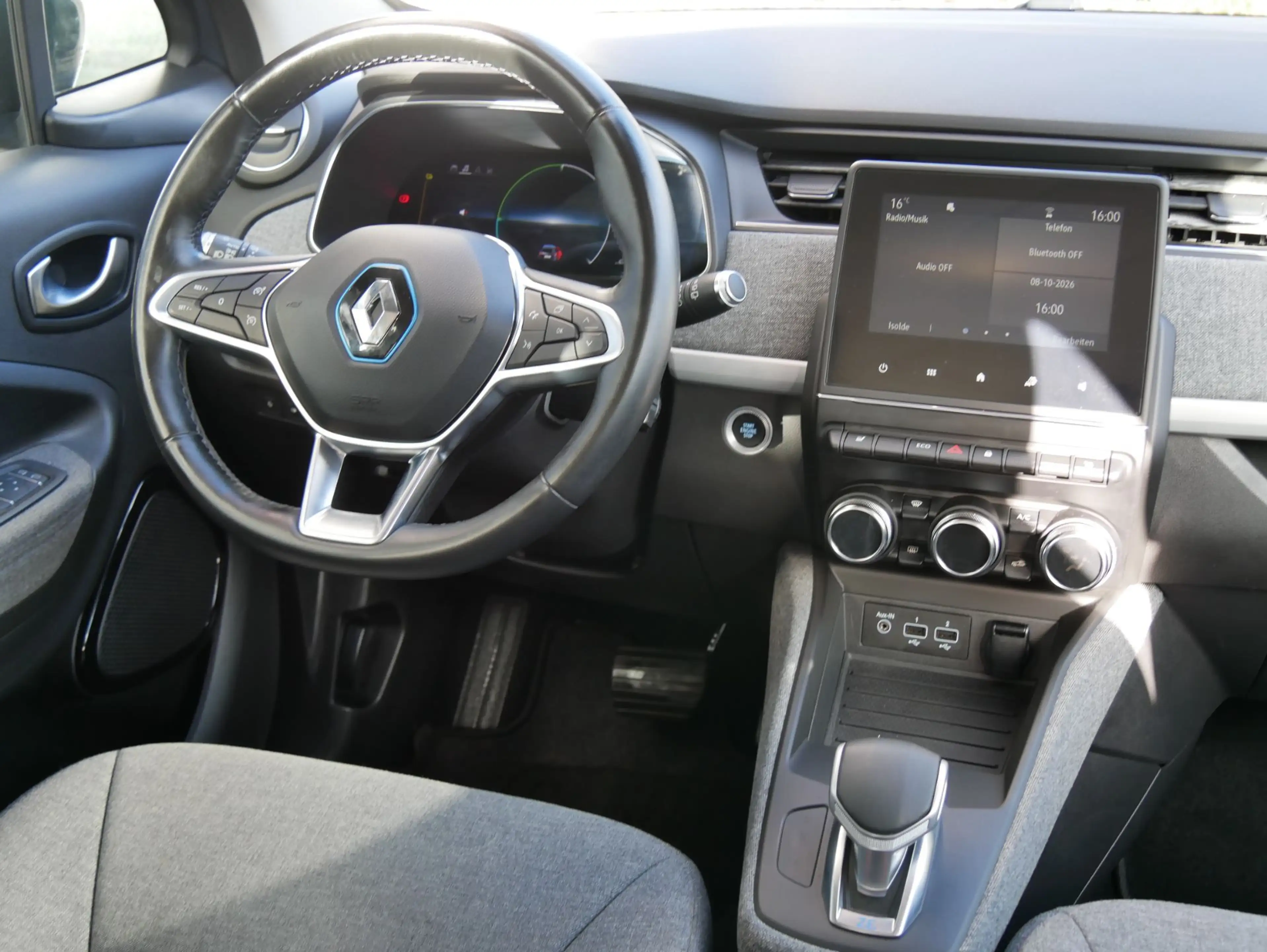 Renault ZOE Zoe R110 Experience Z.E. *52kWh*RFK* — photo 12