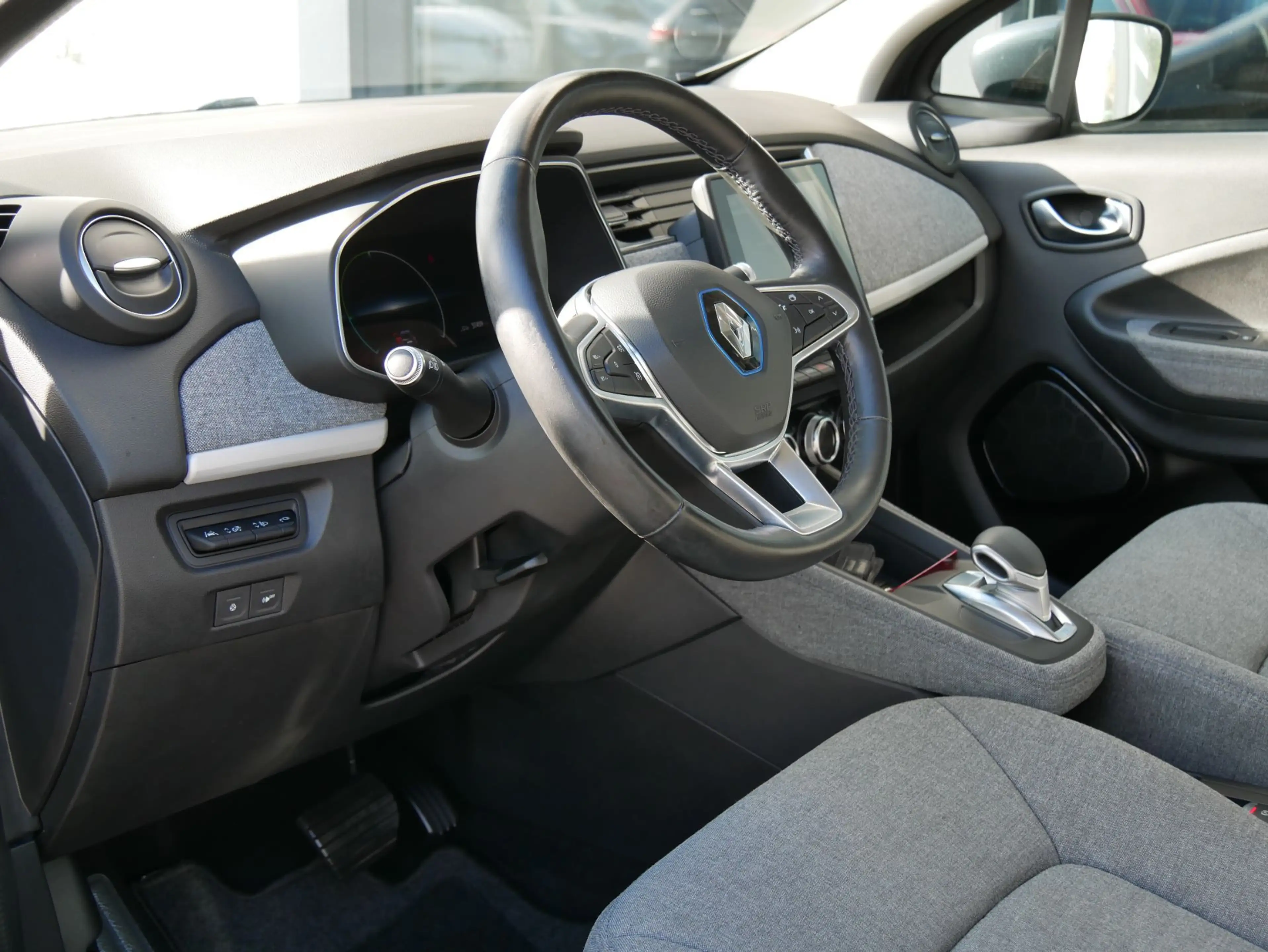 Renault ZOE Zoe R110 Experience Z.E. *52kWh*RFK* — photo 10