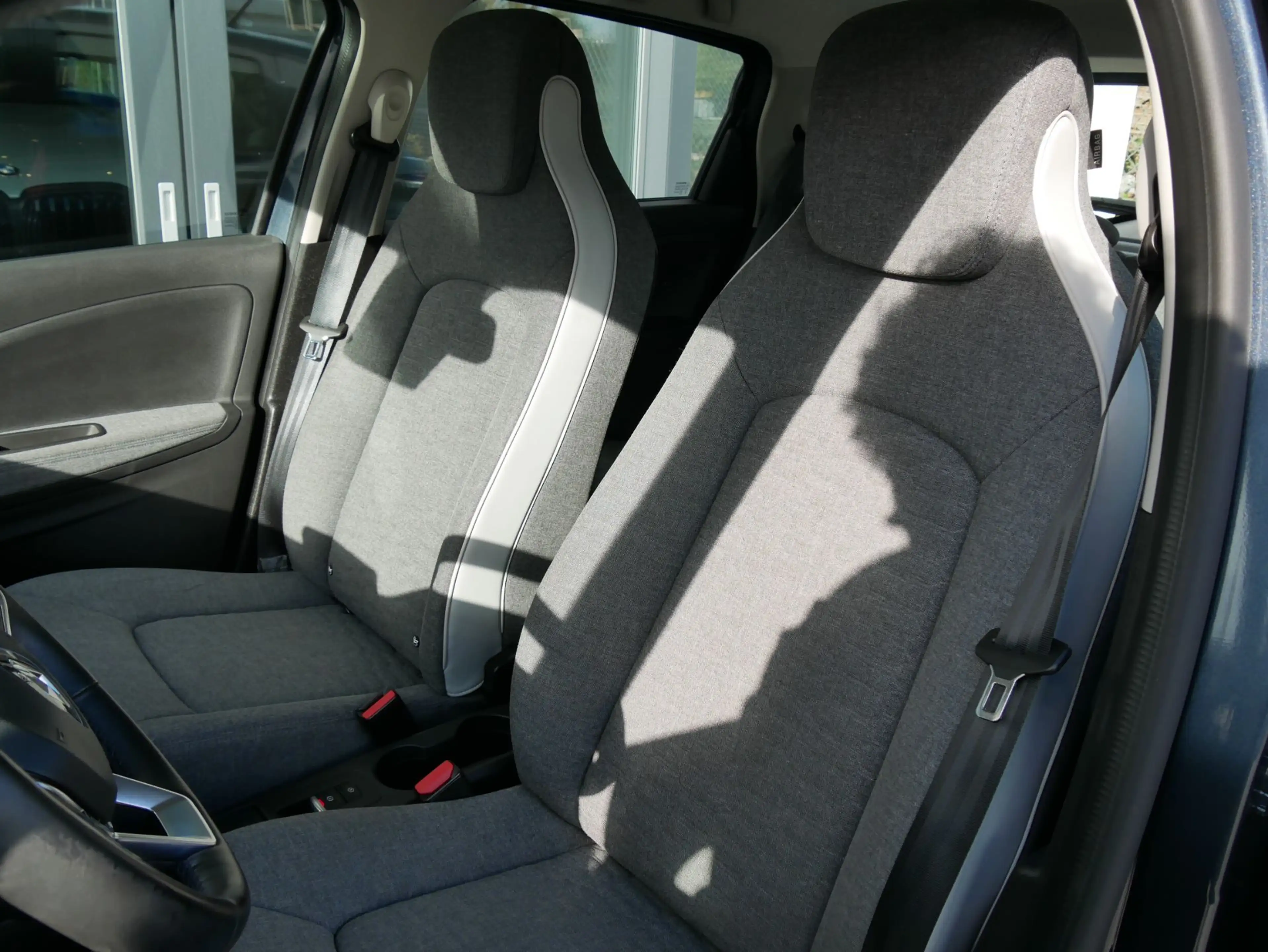 Renault ZOE Zoe R110 Experience Z.E. *52kWh*RFK* — photo 9