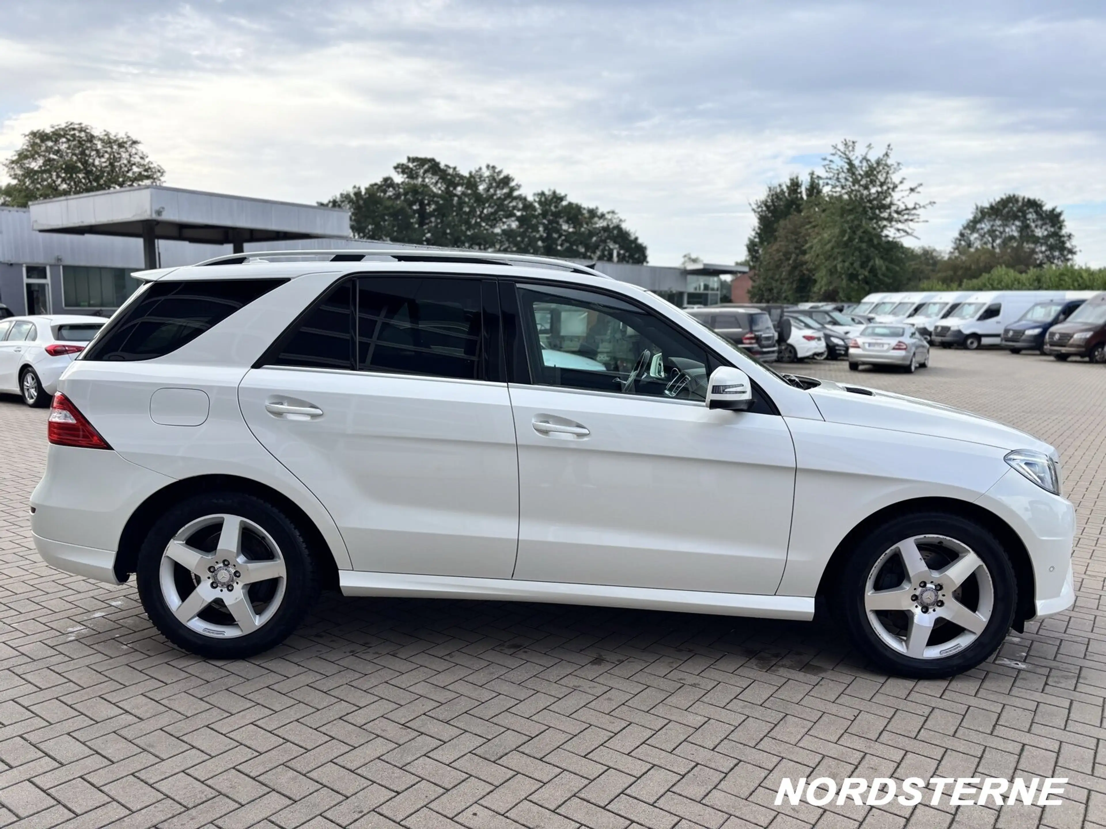 Mercedes-Benz ML 350 ML 350 CDI 4M Edition1 AMG-Line Comand VOLL BC — photo 9
