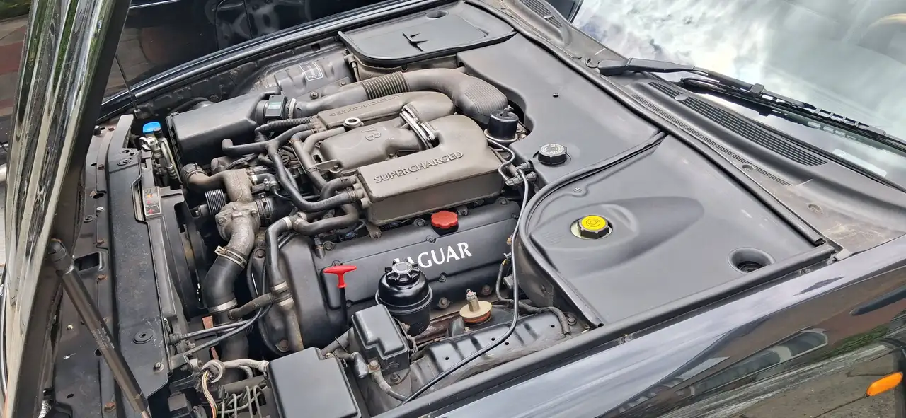 Jaguar XJR 4.0 SC, foto 8