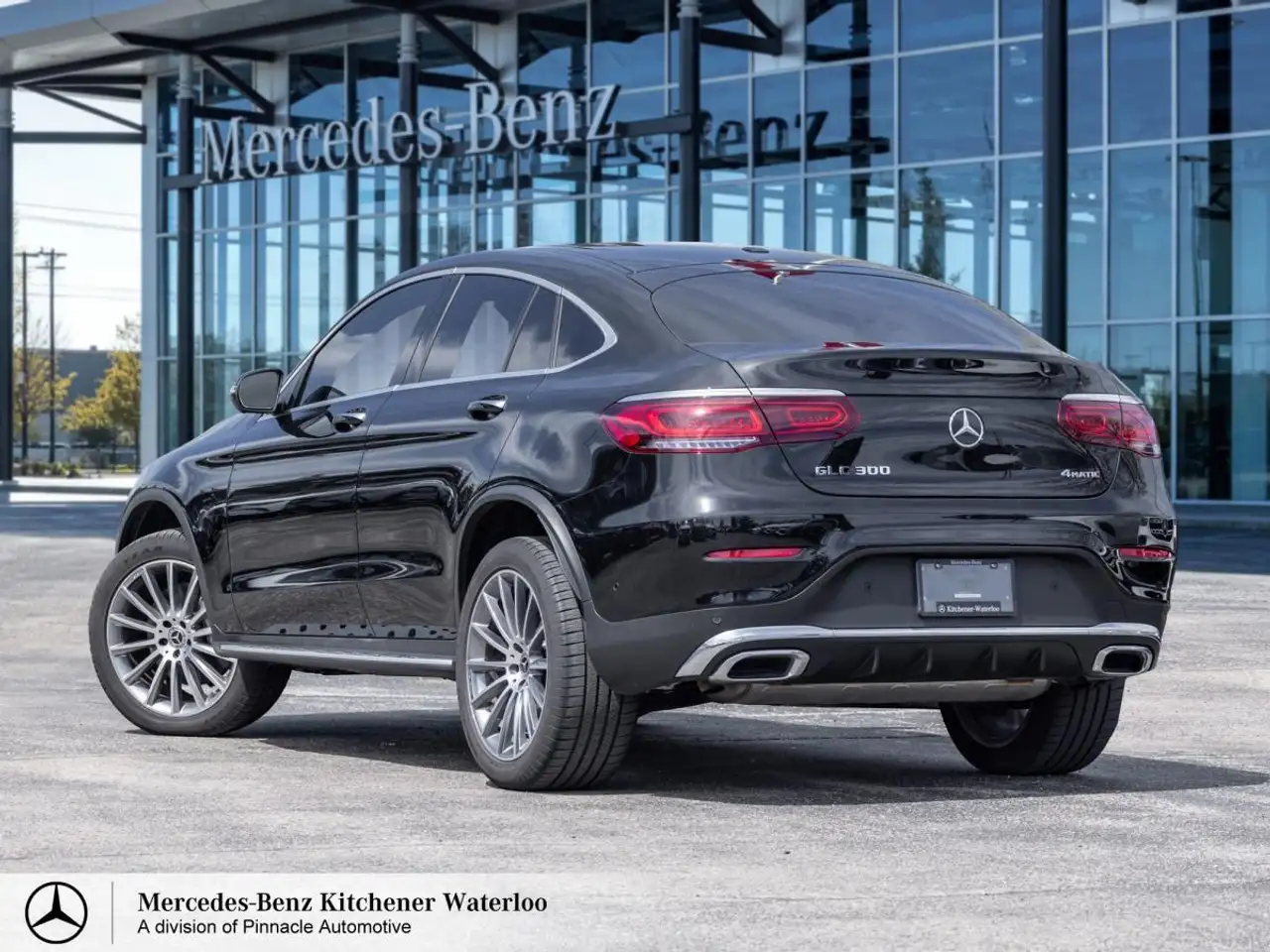 Mercedes-Benz GLC снимка Mercedes-Benz GLC