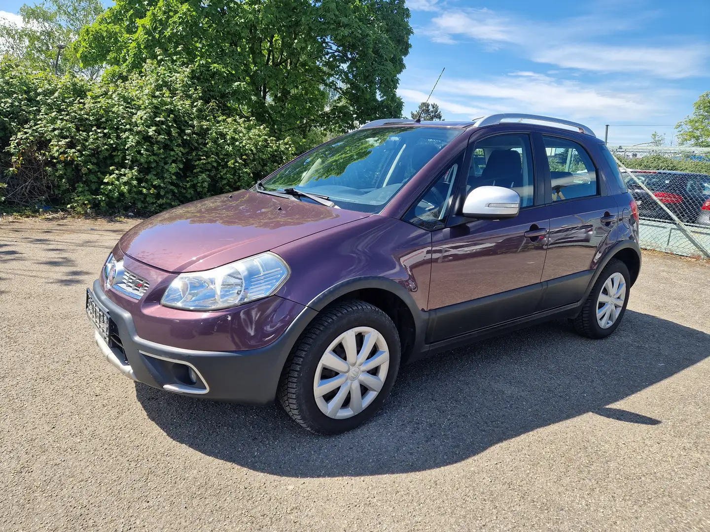 Fiat Sedici 2.0 Multijet 4x4 Euro5 Alrad Klimaautomatik Burdeos - 1