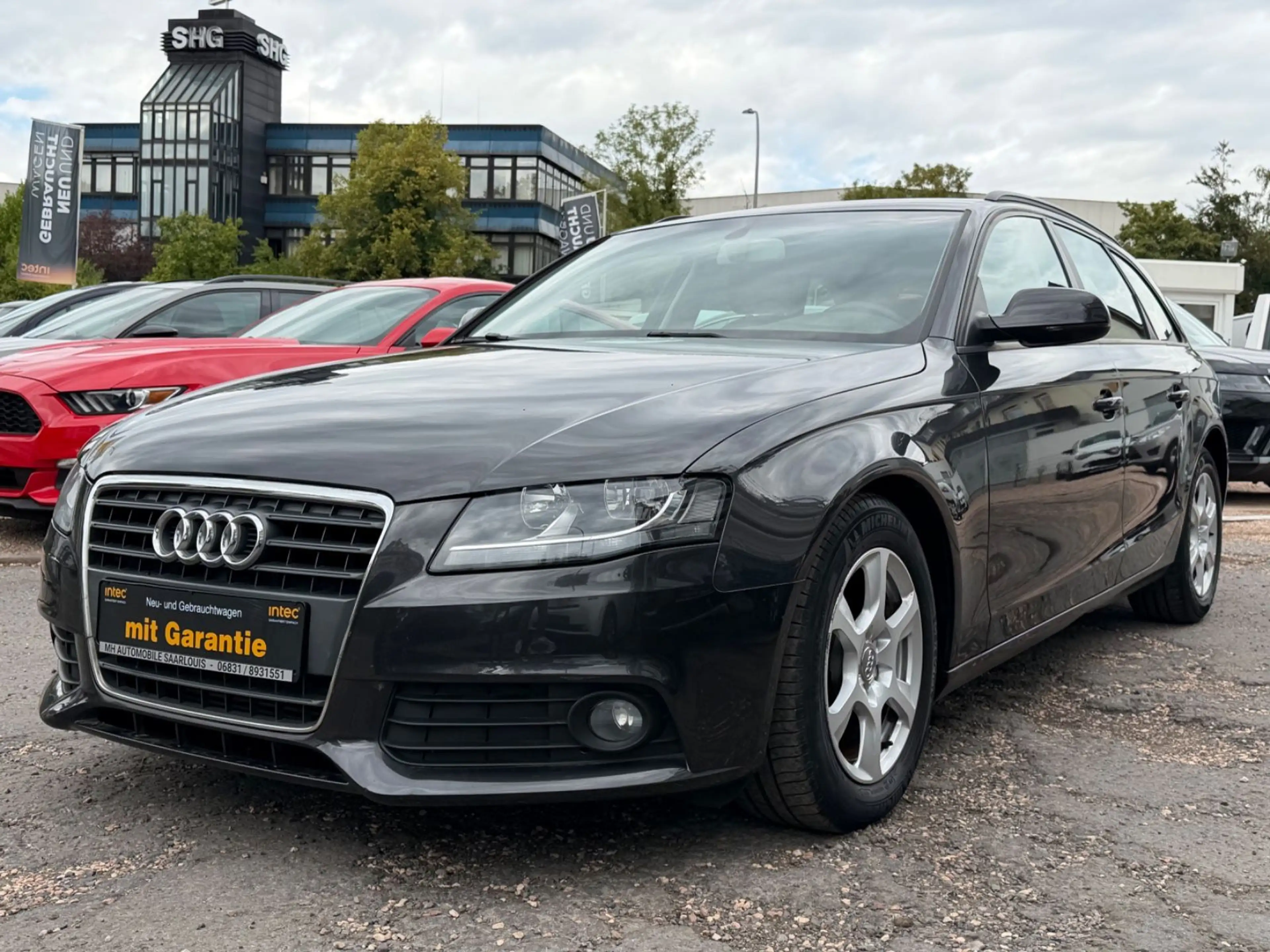 Audi A4 Avant Attraction e — photo 2