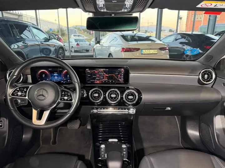Mercedes-Benz Clase A 2021, foto 2