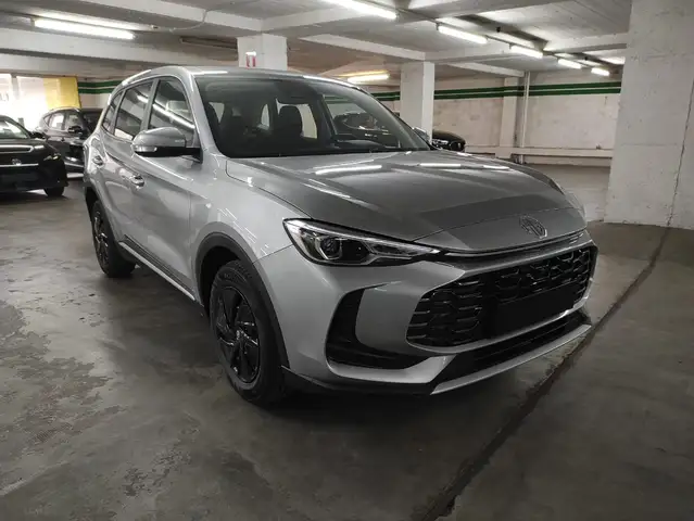 MG ZS NEW ZS 1.5L MT STD Cosmic Silver