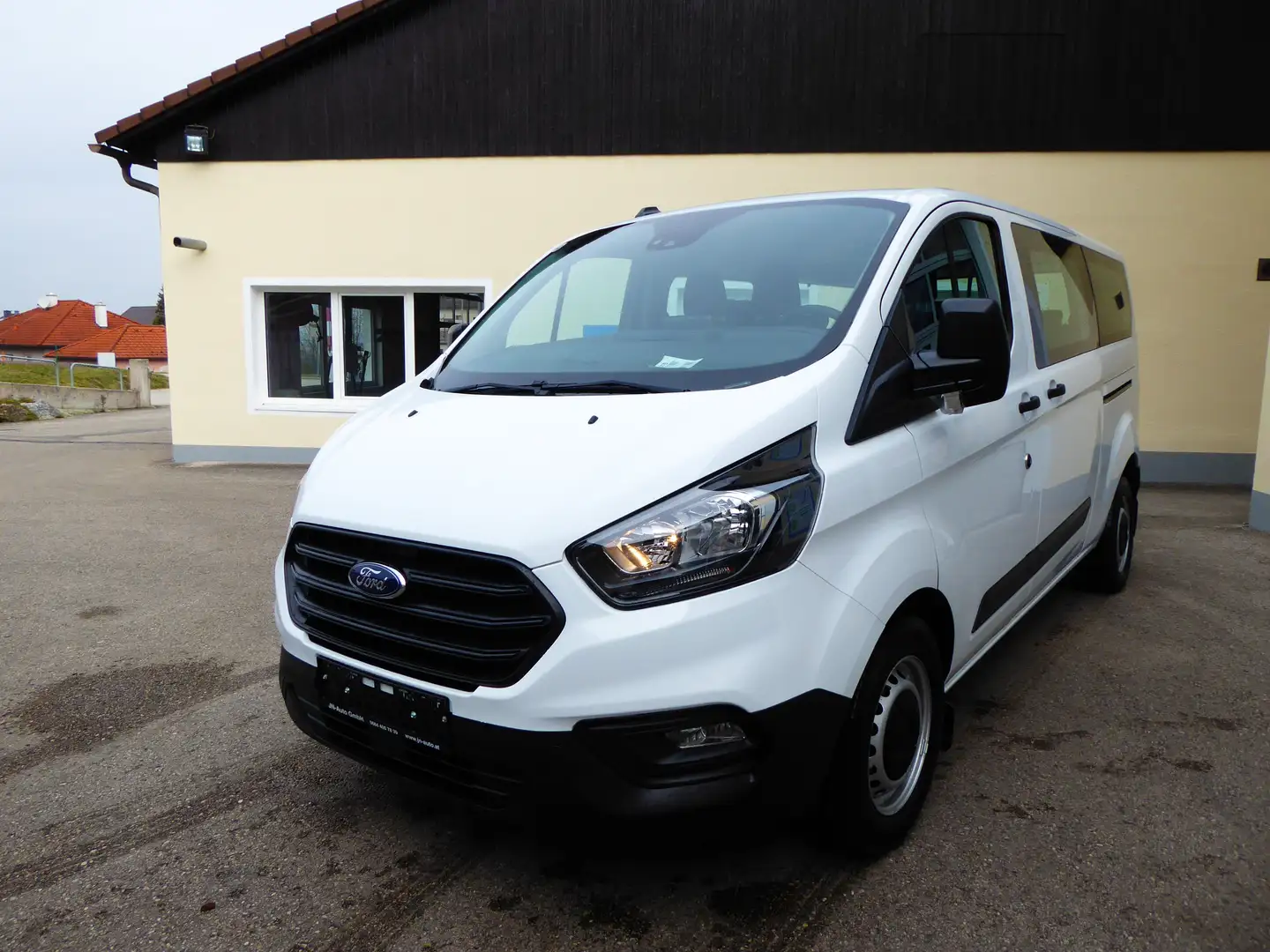 Ford Transit Custom 320 L2 H1 320 Trend Automatik Blanco - 1