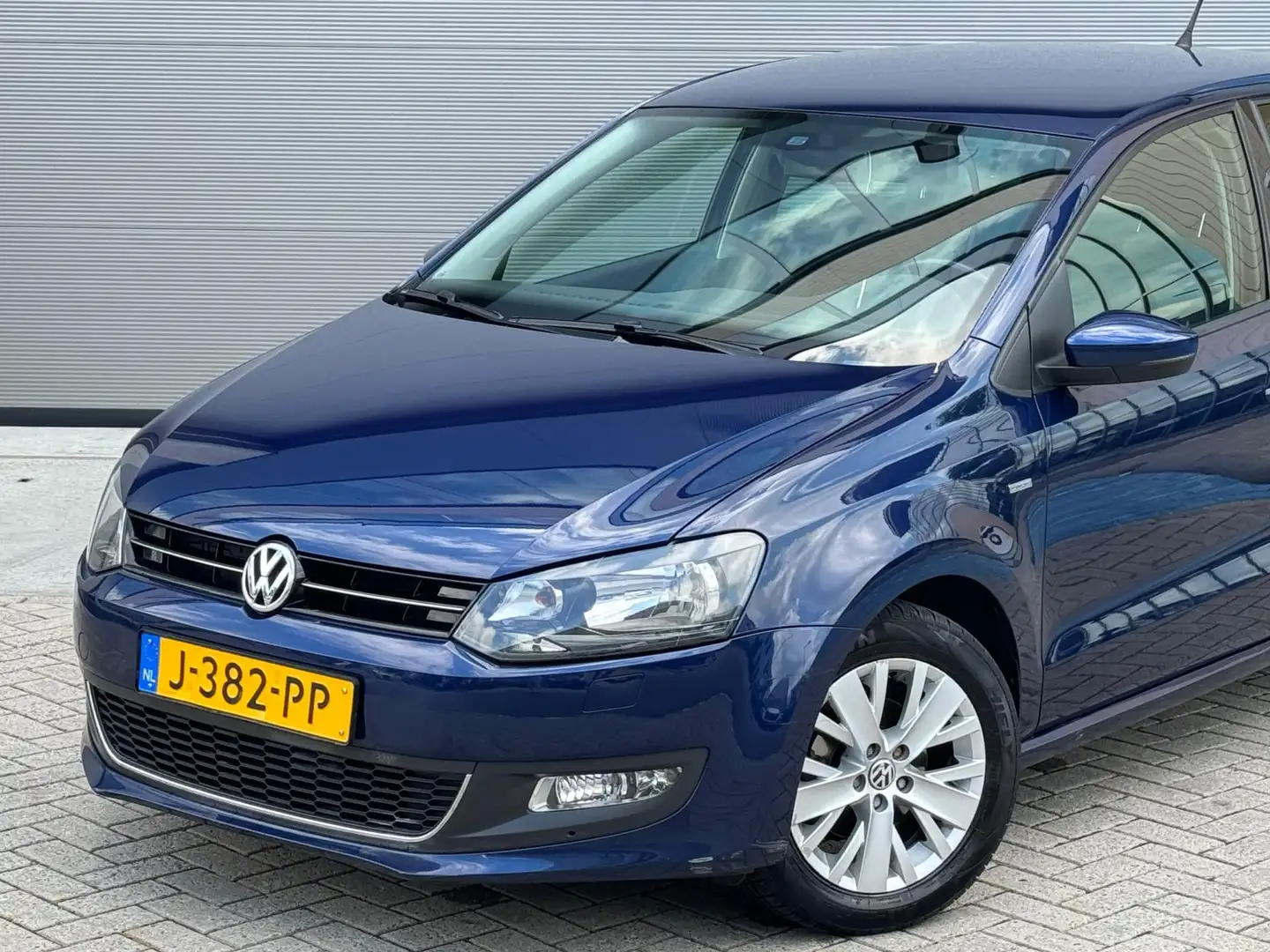 Volkswagen Polo 1.2 51KW 5DR 2013 Blauw CLIMA|CRUISE|PDC Blauw - 2