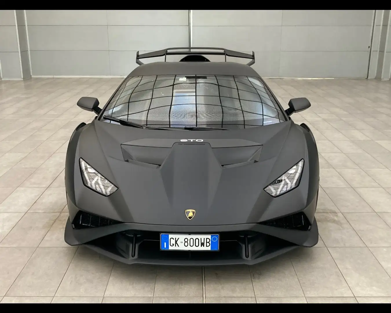 Lamborghini Huracán STO Fekete - 2