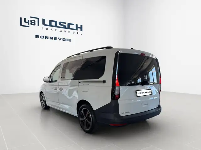 Volkswagen Caddy view 6