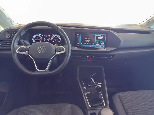 Volkswagen Caddy view 2