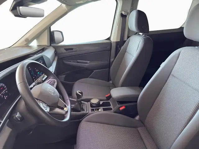 Volkswagen Caddy view 9
