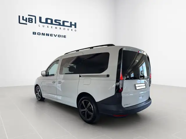 Volkswagen Caddy view 5