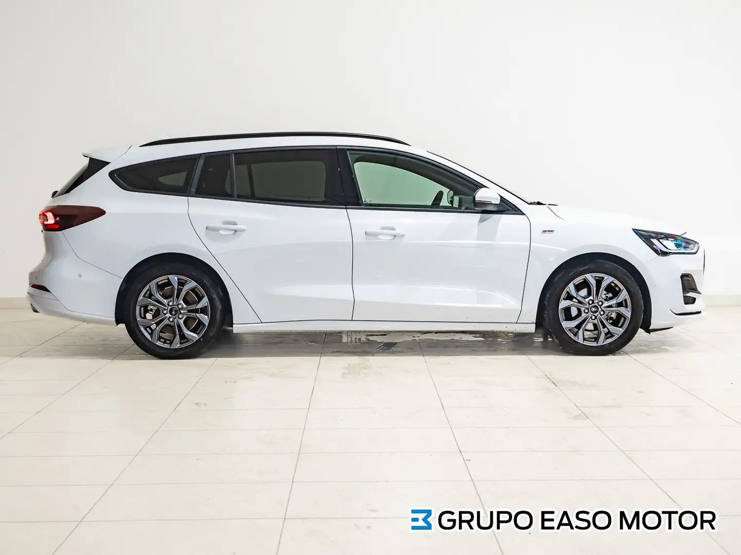 Ford Focus Sportbreak 1.0 Ecoboost MHEV ST-Line X 155 Aut. - 1