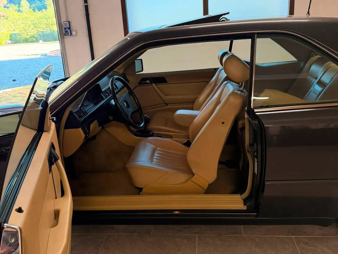 Mercedes-Benz CE 300 coupè, foto 3