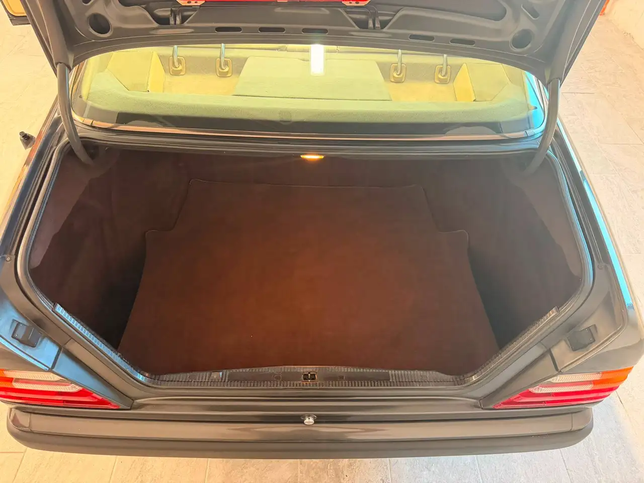 Mercedes-Benz CE 300 coupè, foto 4