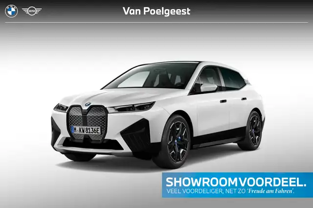 BMW iX xDrive40 | Sportpakket | Glazen Panoramadak Sky Lo