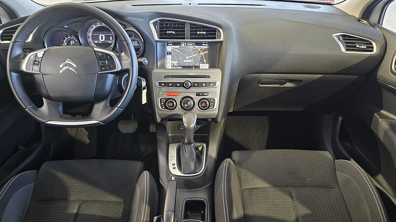 Citroen C4 BlueHDi 120 S&S EAT6 Feel --AUTOMATIK-- — photo 10